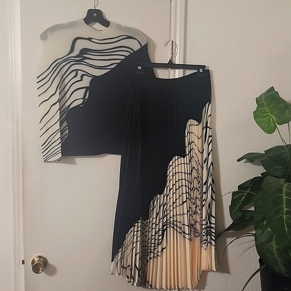 For Her Skirt Set NWOT - Picture 2 of 10